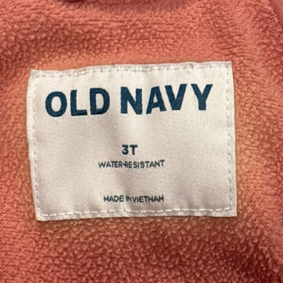 Old Navy puffer coat, 3T, coral pink - Picture 7 of 11